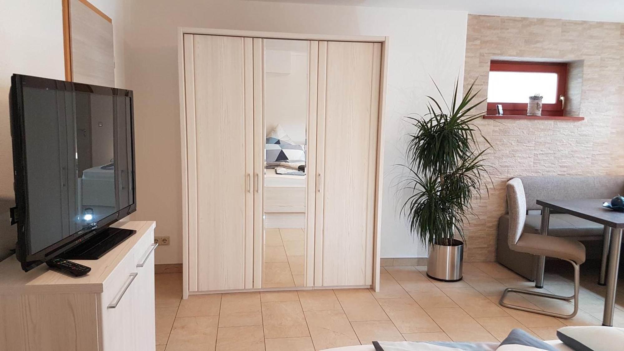 Ferienwohnung Am Betzelhuebel Ottweiler Bagian luar foto
