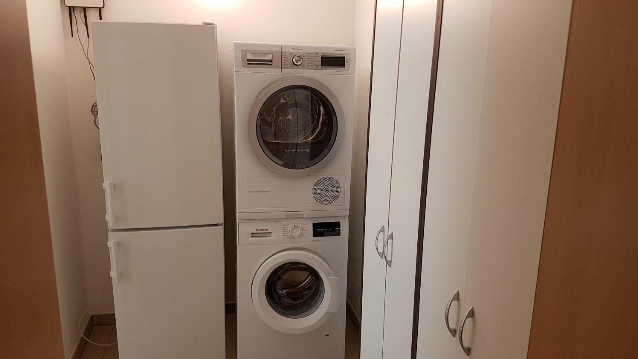 Ferienwohnung Am Betzelhuebel Ottweiler Bagian luar foto